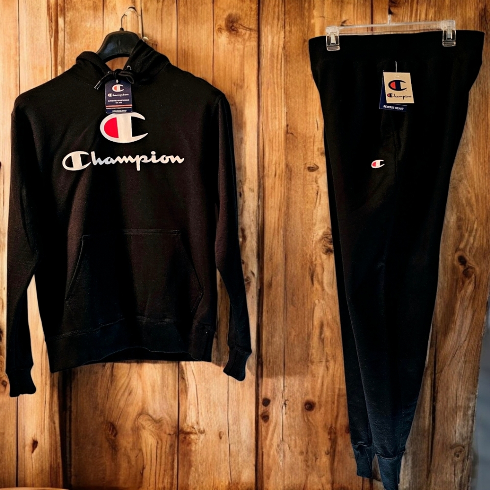 CHAMPION HOODIE AND JOGGERS FLEECE SET